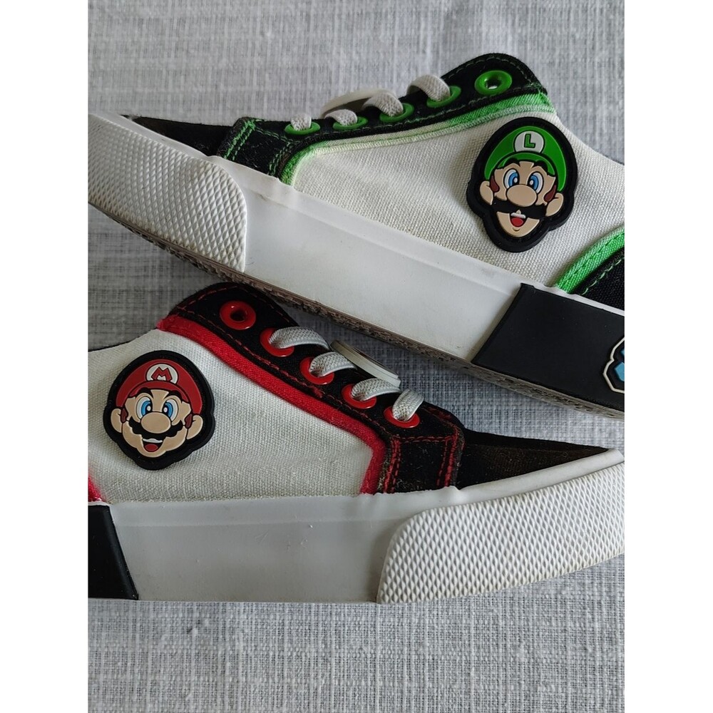 Nintendo Kids Super Mario Themed Sneakers - Red & Green Size 11 Unisex Summer